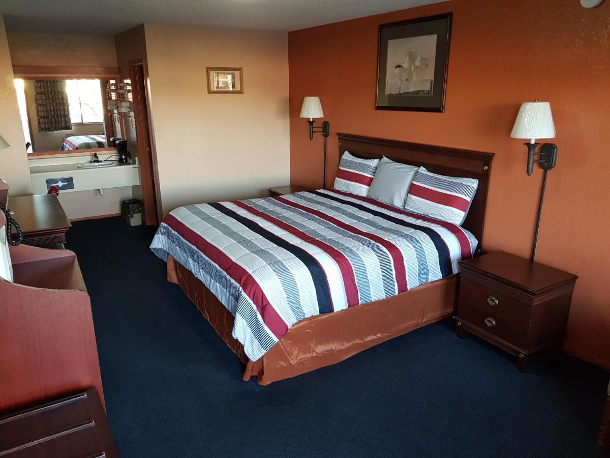 Budget Host Inn Eastland Esterno foto