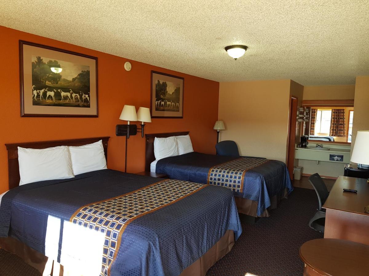 Budget Host Inn Eastland Esterno foto