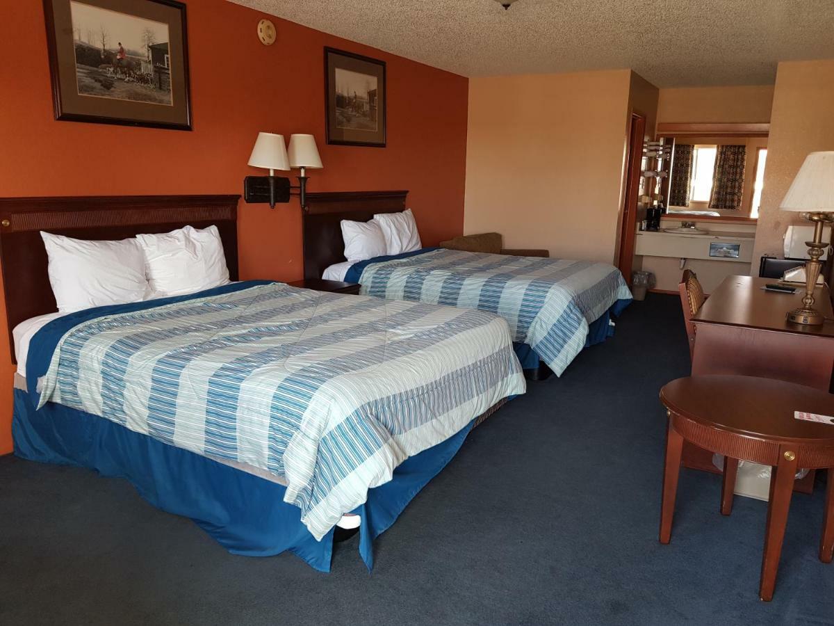 Budget Host Inn Eastland Esterno foto